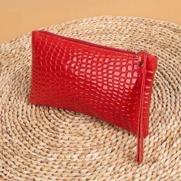 Embossed Red Wristlet Long Wallet - Picture 3 of 7